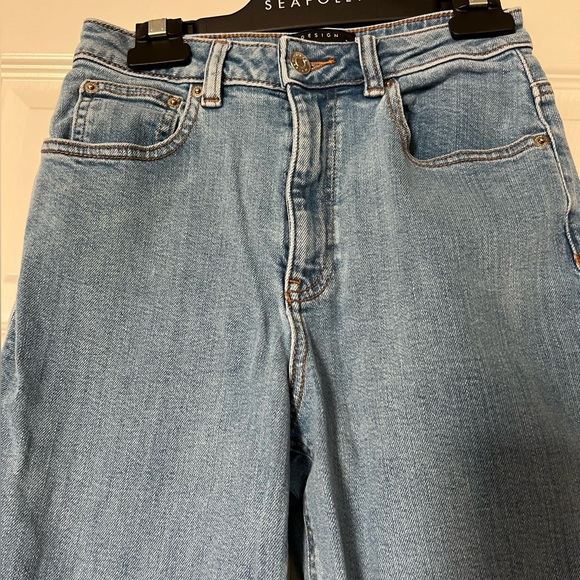 ASOS Women’s Straight Light Wash Jeans size 26/28 P - Picture 8 of 10